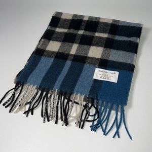 Edinburgh Plaid Lambswool Tasseled Scarf